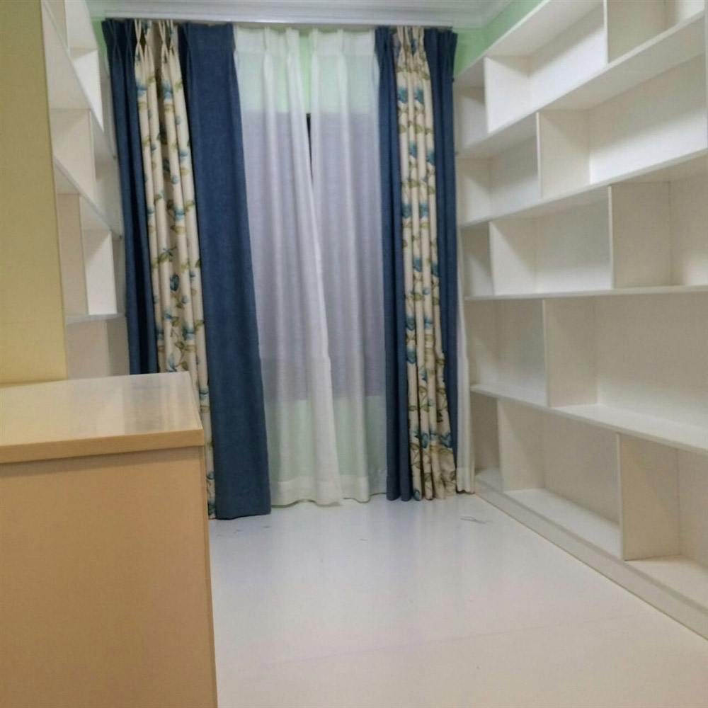 B户型 1房2厅1厨1卫 67㎡样板间：衣帽间